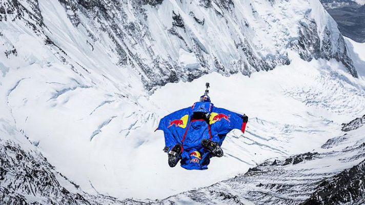 Telediario 1 - Salto récord en el Everest