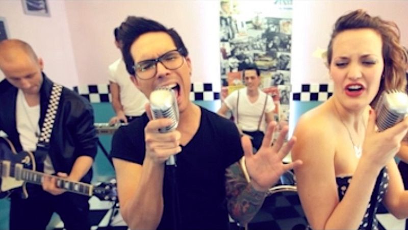 La reMovida - Drama de enero - "Jerséis & shorts"