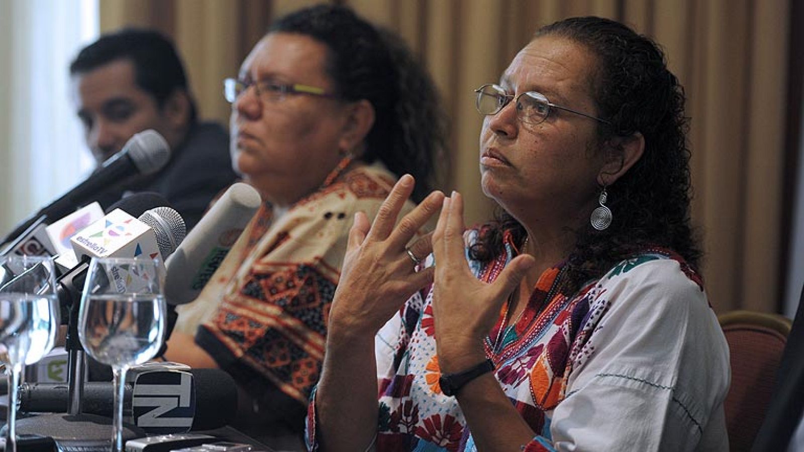 Los médicos pueden practicar un "parto inducido" a la joven salvadoreña a la que se impide abortar