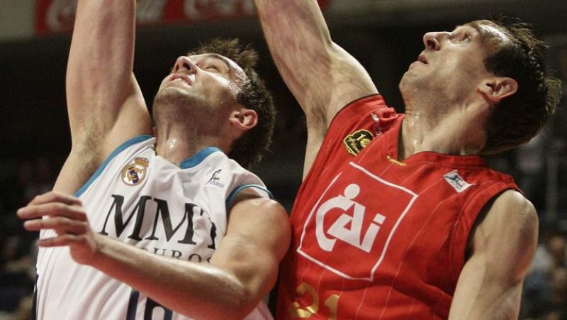 El Real Madrid se adelanta al CAI Zaragoza (1-0) | Ver