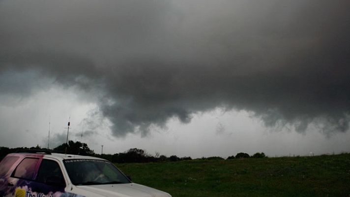 Informativo 24h - Un nuevo tornado toca tierra en Oklahoma