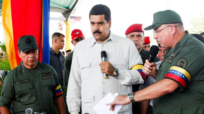 Informativo 24h - Maduro acusa de "envenenamiento" a Santos
