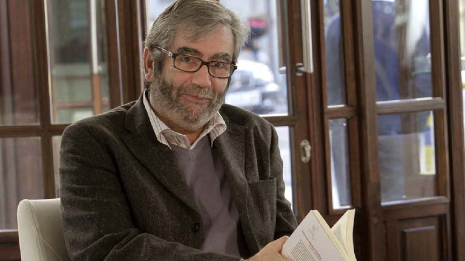 Lectura del fallo del jurado del Príncipe de Asturias de las Letras 2013, concedido a Antonio Muñoz Molina - Premios Princesa de Asturias | Ver