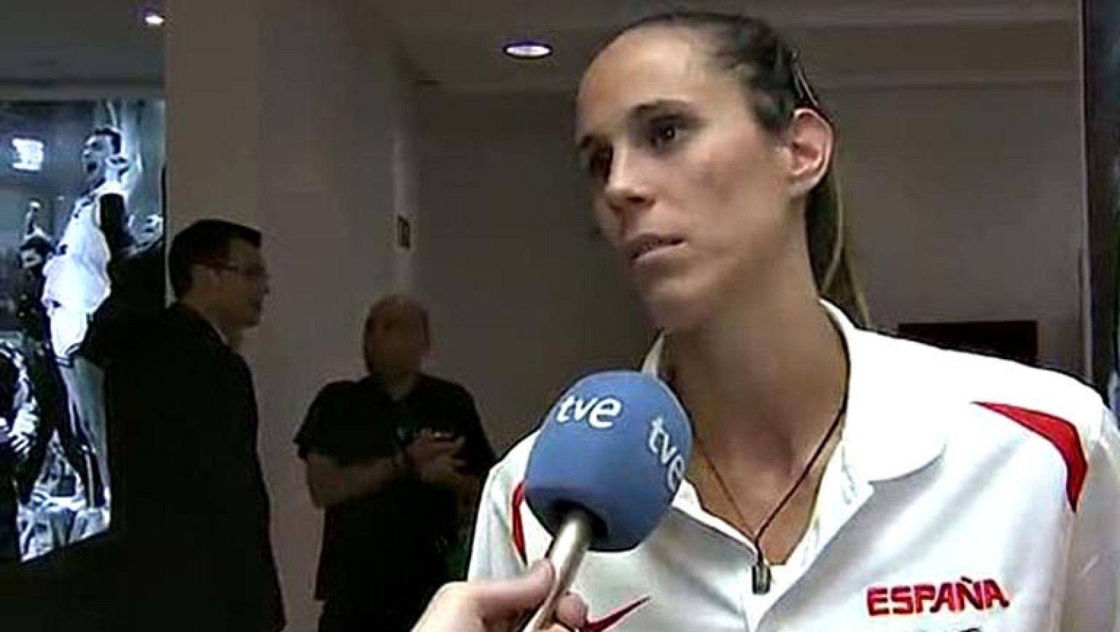 El baloncesto español ha querido brindar esta mañana un emotivo homenaje a las pioneras de las selección española femenina. Un grupo de pioneras que hace ya 50 años se encargó de sentar las bases en España de un combinado que ha ido creciendo hasta c