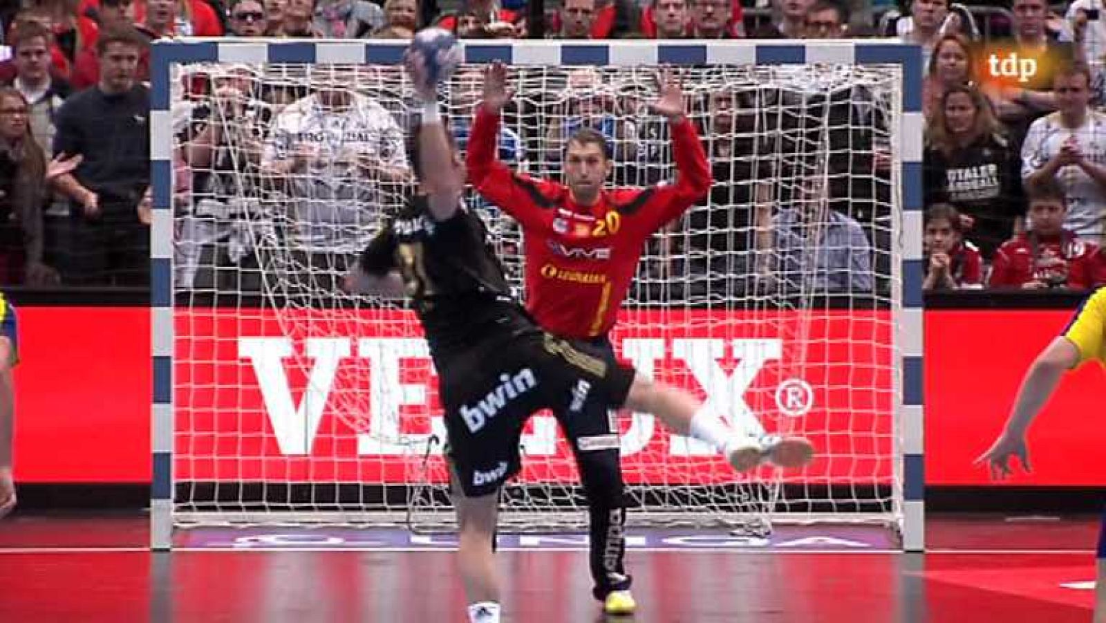 Balonmano - Magazine Liga de Campeones - 05/06/13 - Ver ahora