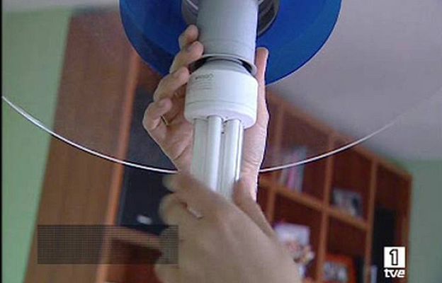Ciencia y tecnología en Rtve.es - Las bombillas serán sustituidas