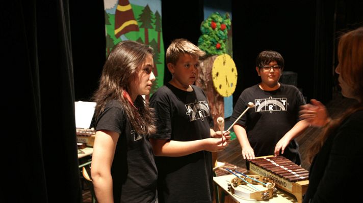 Telediario 1 - Una ópera del Real hecha completamente por niños