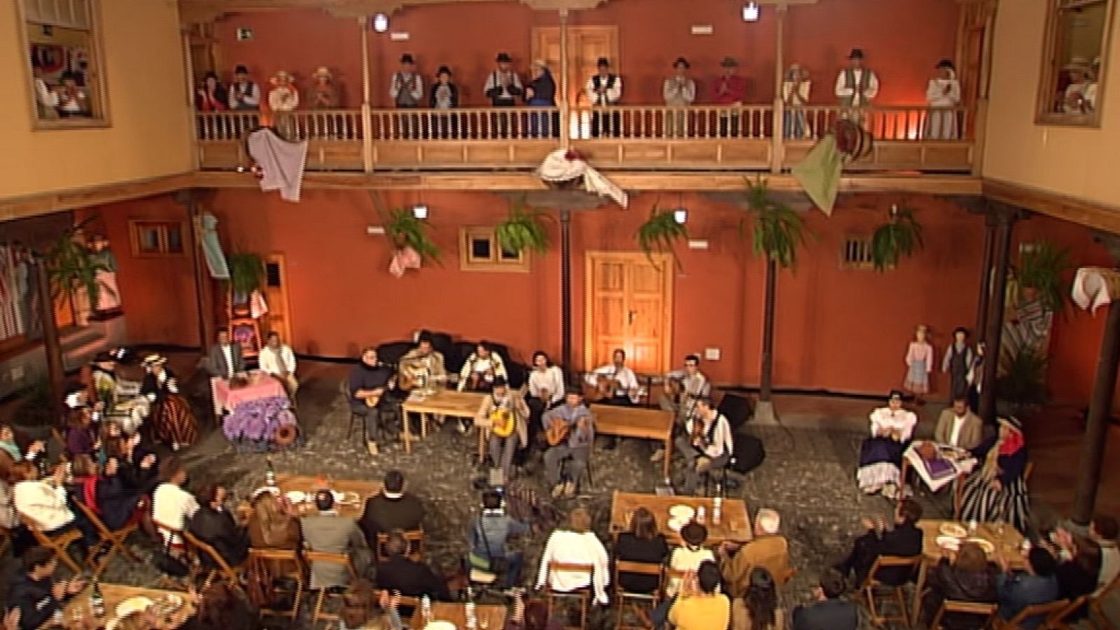 Tenderete - 08/06/13 con La parranda del Millo y solistas, en La Casa Condal de Telde - Tenderete | Ver