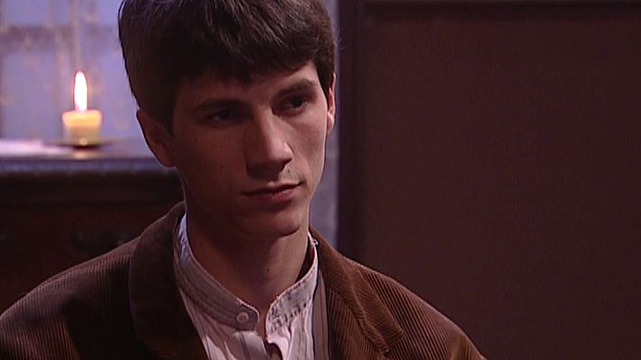 Amar en tiempos revueltos - Episodio 213