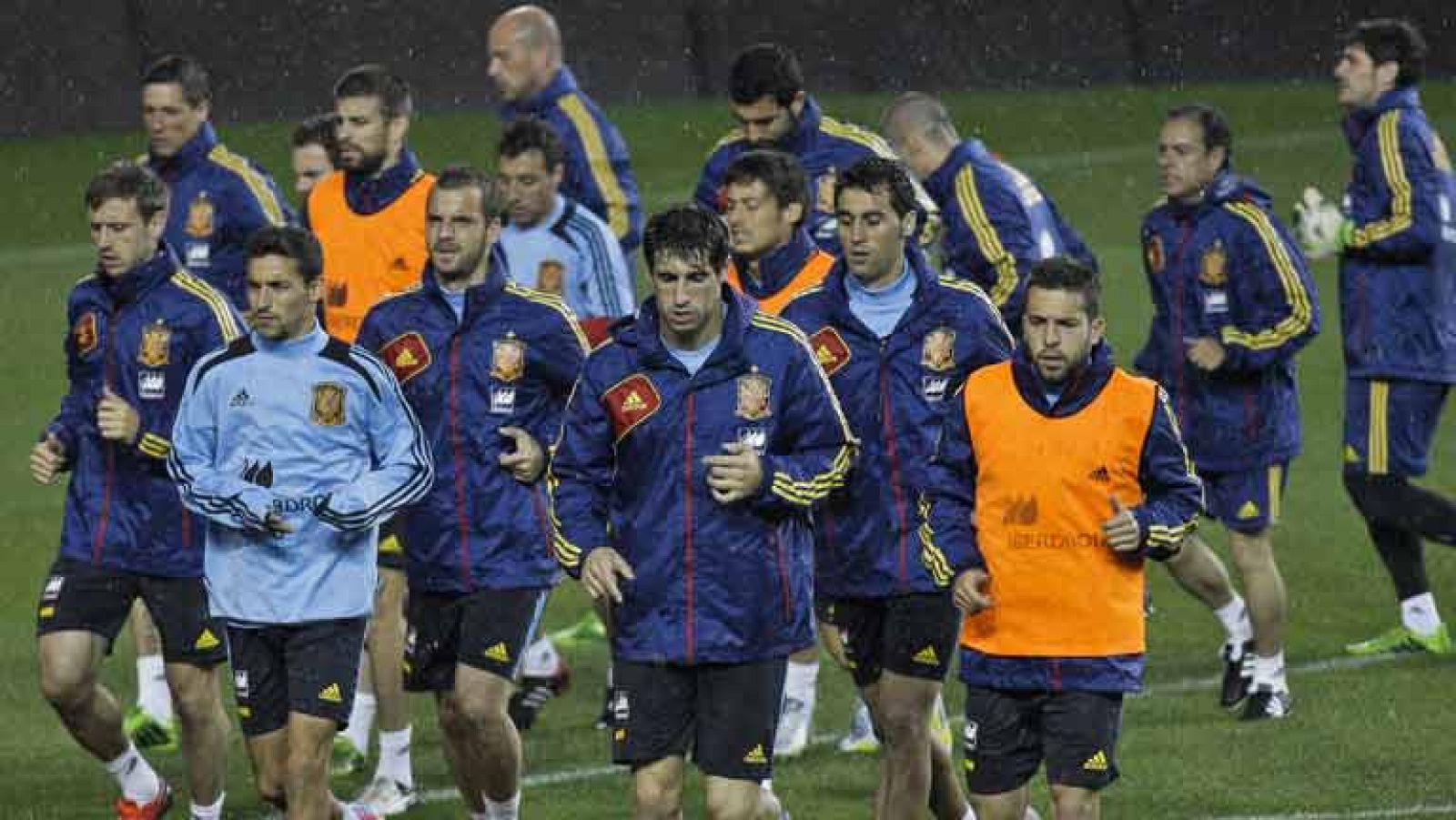 España juega ante Irlanda el último partido amistoso que le queda antes de la copa confederaciones. Además, el partido tiene la curiosidad de que se va jugar en el que quizás es el estadio de beisbol más importante del Mundo que ya ha sido transforma