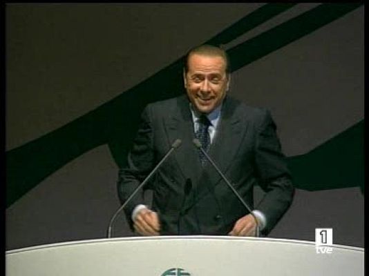  - Berlusconi insulta a la justicia