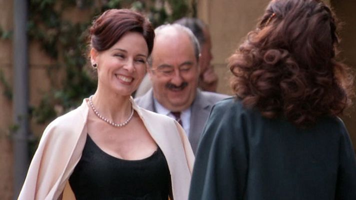 Gran Reserva. El origen - Sonrisas forzadas