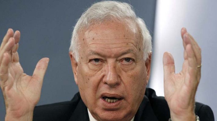 Telediario 1 - Margallo y envío armas a Siria