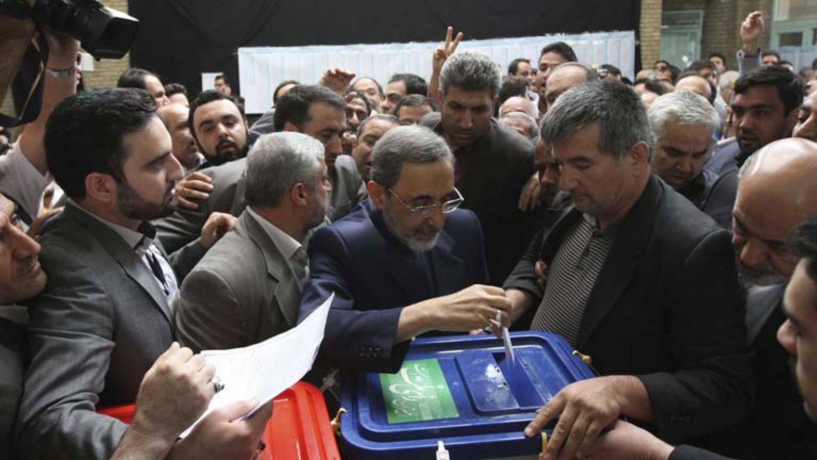 Irán vota en la primera vuelta de las elecciones presidenciales | Ver