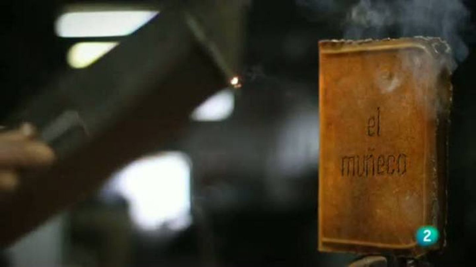 Página 2 - Rescatados: "El muñeco" (Fábulas de Albión), Daphne du Maurier