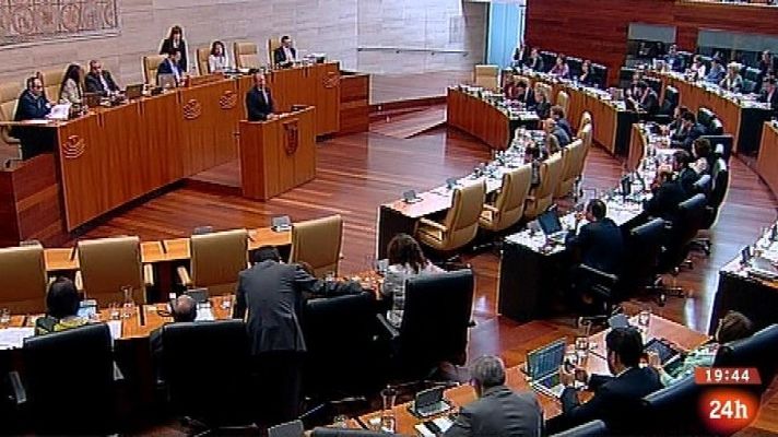 Parlamento - Extremadura bajará impuestos