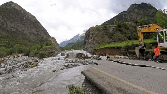 Telediario 1 - Poco a poco regresa la normalidad a Lleida y Huesca tras las inundaciones