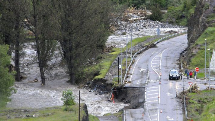 Telediario 1 - Benasque, Huesca, recupera el suministro de electricidad y gas