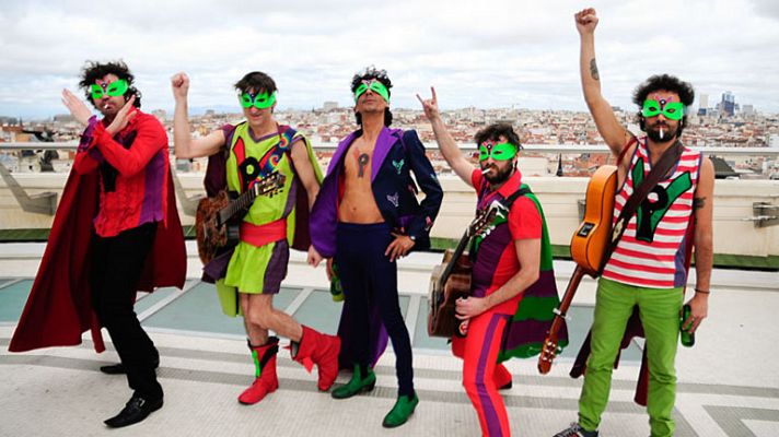 Atención obras - Ellos son La Pandilla Voladora