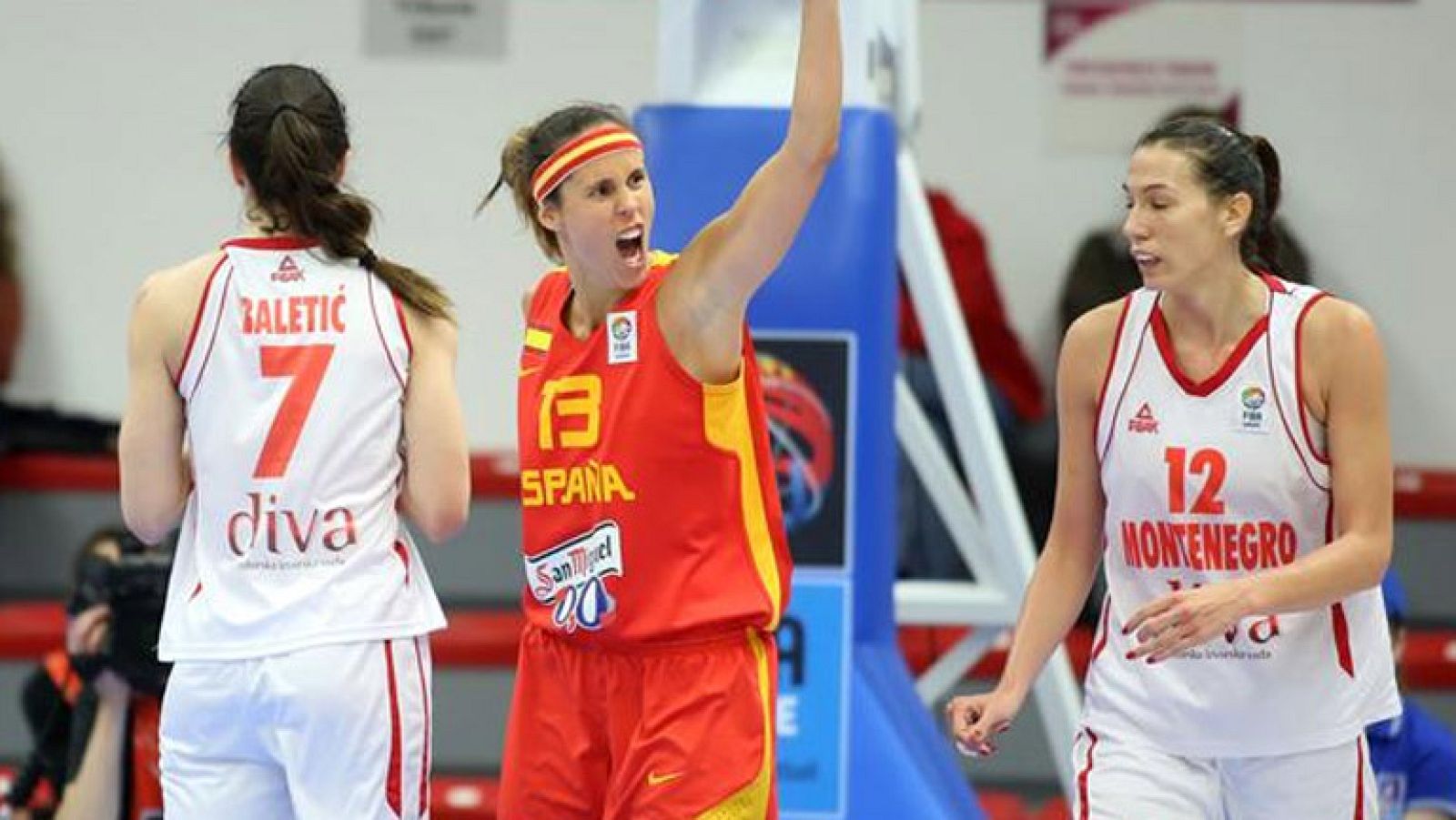 En el choque contra Montenegro, Amaya Valdemoro sumó su partido 254 como internacional, superando a la mítica Marina Ferragut como la jugadora que más veces ha vestido la camiseta de la selección española.