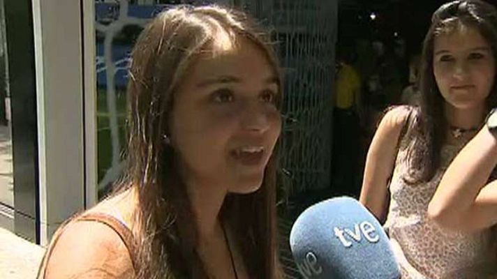 Telediario 1 - Los aficionados del Real Madrid opinan sobre Ancelotti