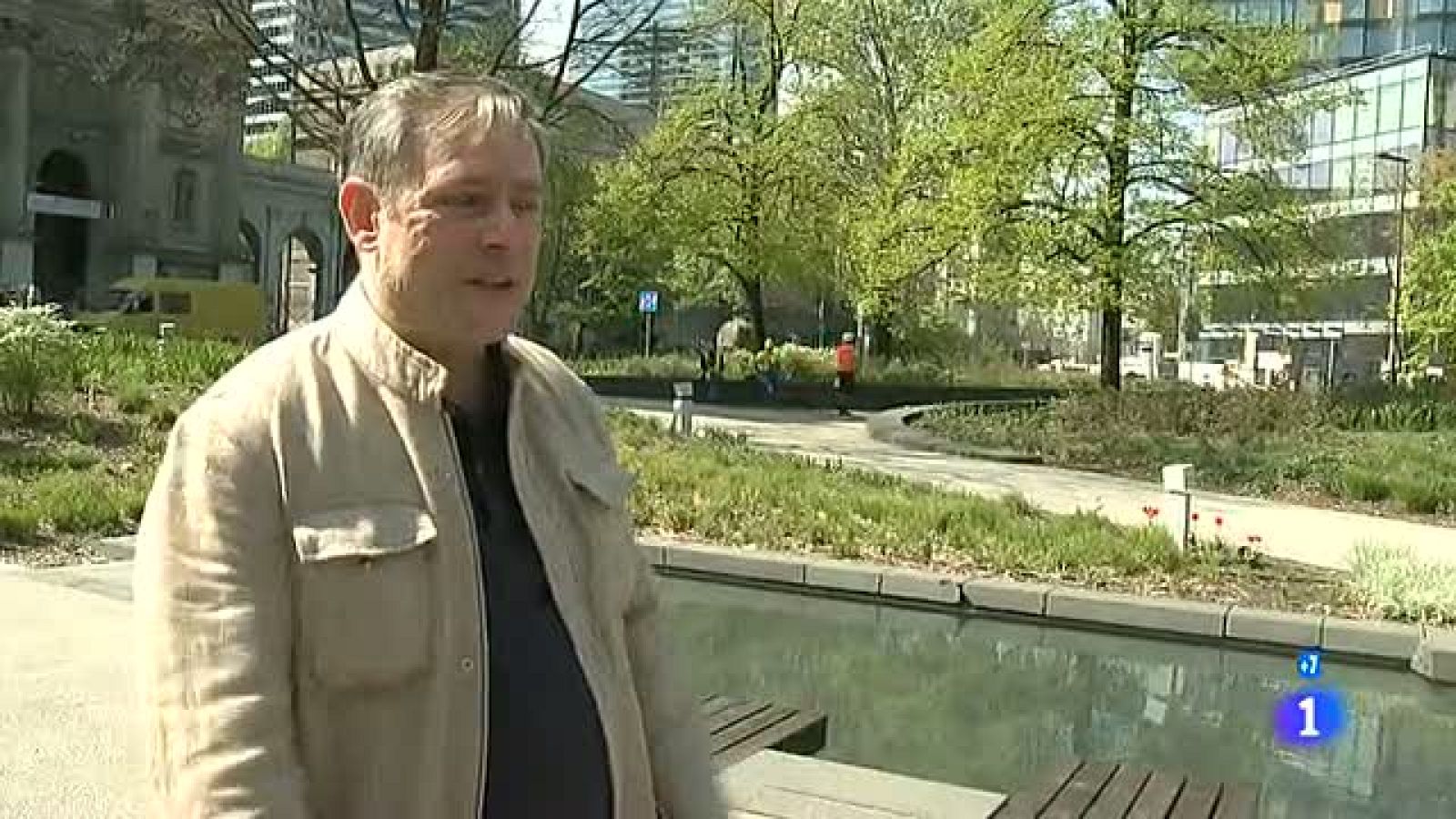 Españoles en el mundo - Varsovia - Manuel | Ver