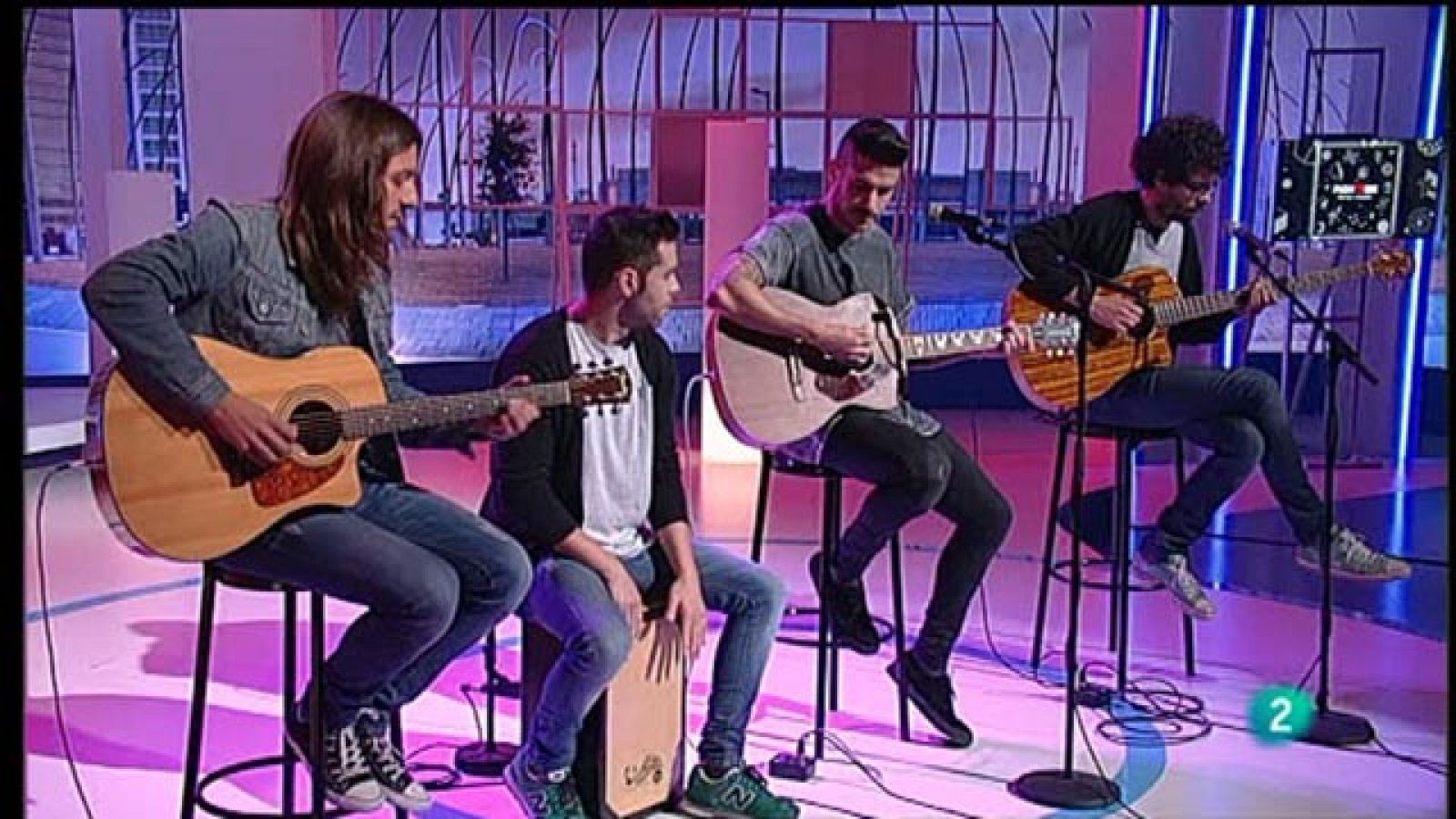 Para Todos La 2 - Actuación: Pignoise, "Al pisar"