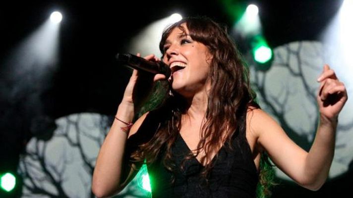 Atención obras - Zaz canta "Historia de un amor"