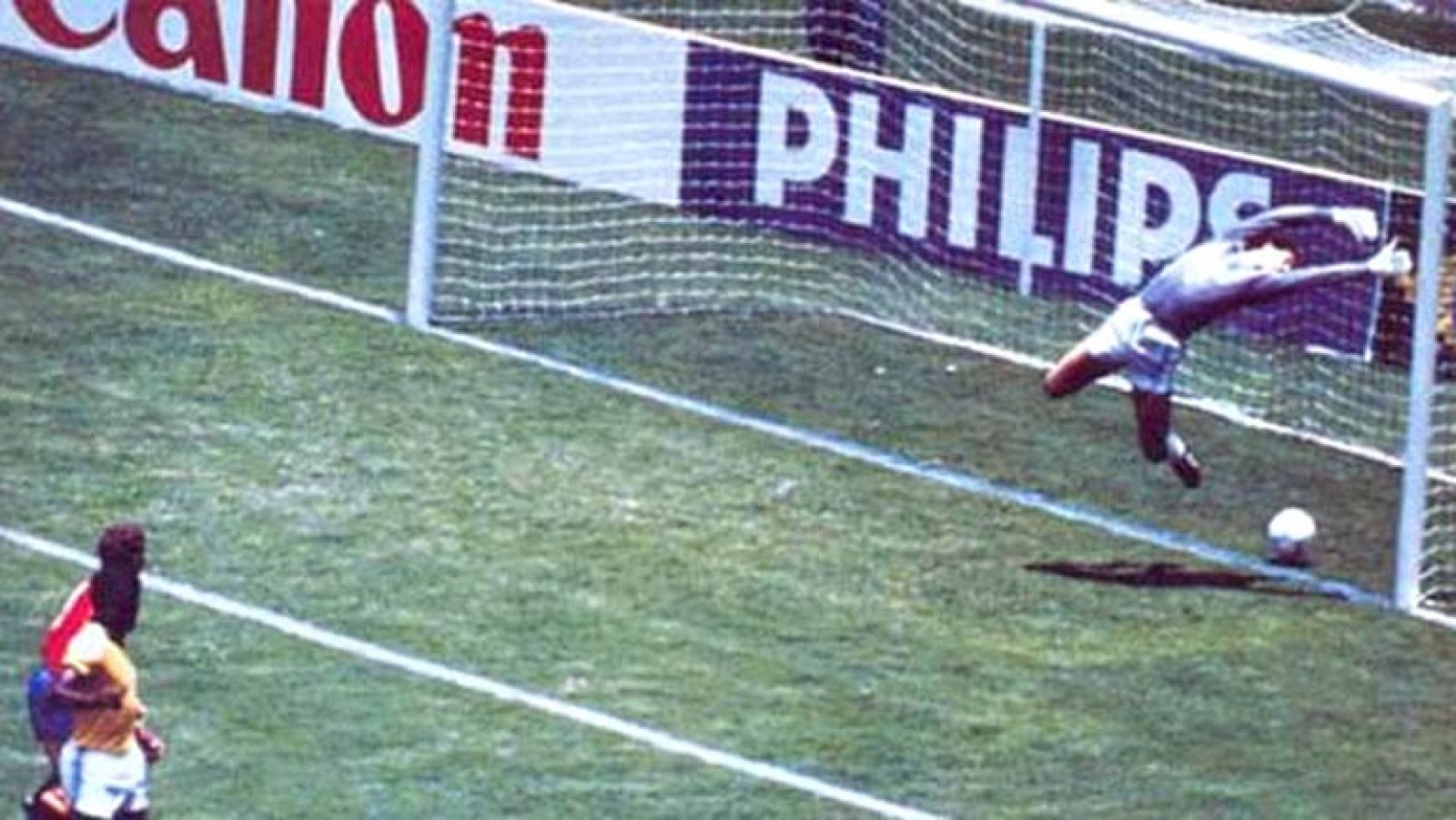 Repasar los España - Brasil es volver a los viejos tiempos de la selección. Los de las quejas arbitrales más o menos justificadas.