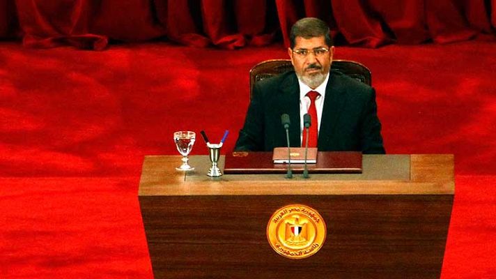 Telediario 1 - Morsi no cumple lo prometido