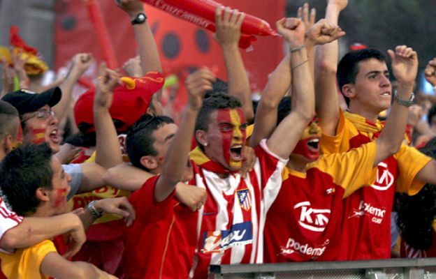  - La afición vibra con la selección