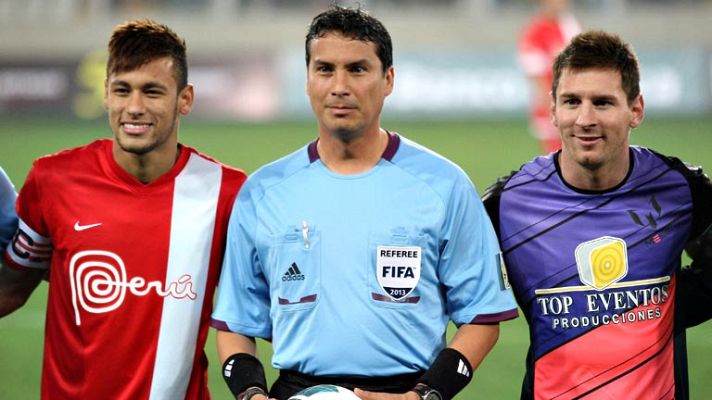 Telediario 1 - Messi y Neymar hacen las delicias de los peruanos