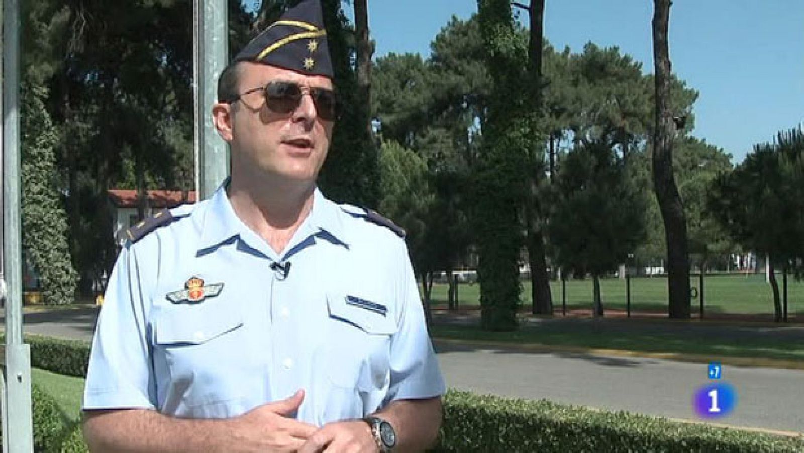 Españoles en el mundo - Esmirna - Pepo | Ver