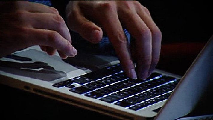 Universo UNED - II Seminario de Redes Sociales.