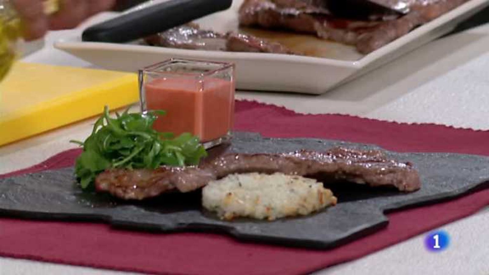 Cocina con Sergio - Ternera con gazpacho de cerezas - Ver ahora
