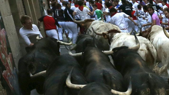 Telediario 1 - Casi el 60% de los corredores de San Fermín son extranjeros