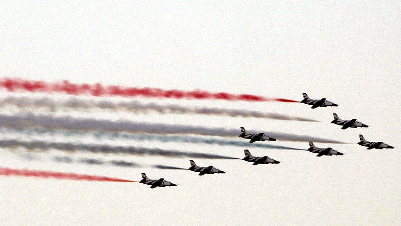 EE.UU. seguirá adelante con la entrega de cazas militares a Egipto pese al golpe de estado - Informativo 24h | Ver