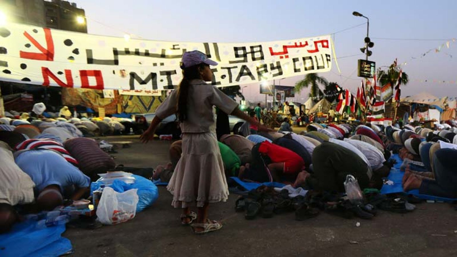 Los Hermanos Musulmanes mantienen el pulso contra el golpe