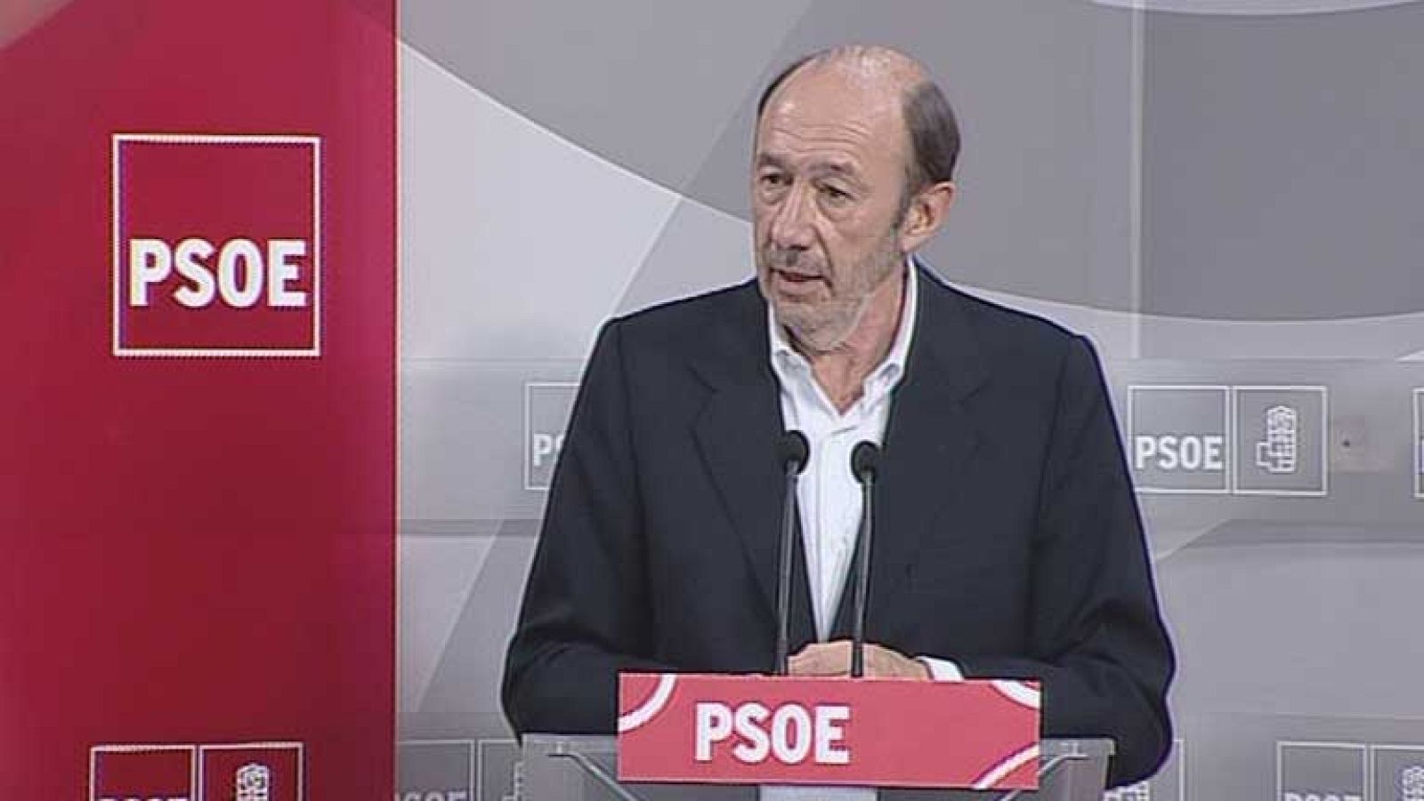 El PSOE no descarta la moción de censura