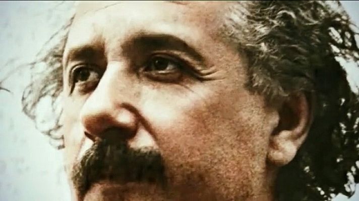 Universo UNED - Einstein - Teoría de la Relatividad