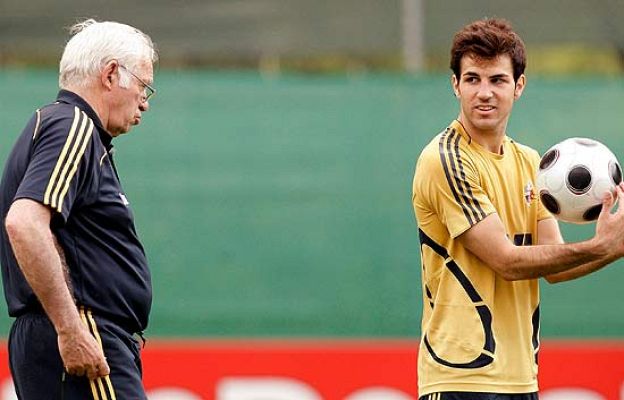  - Luis Aragonés confía en Cesc