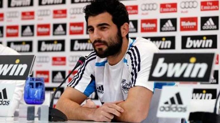 Telediario 1 - En Italia dan por  hecho el fichaje de Albiol por el Nápoles