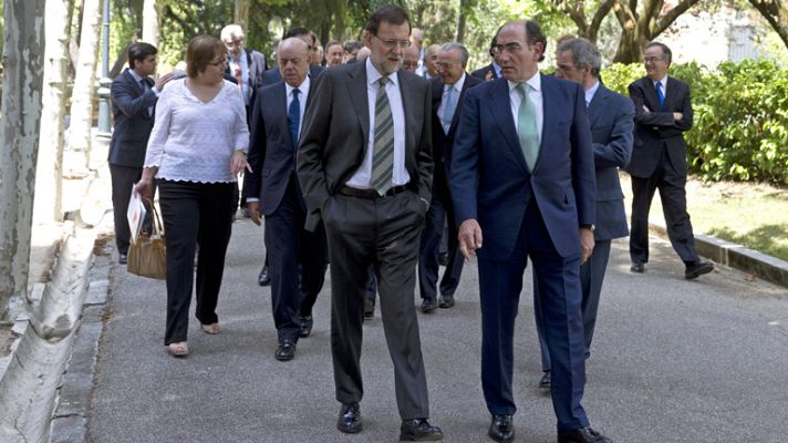 Telediario 1 - Mariano Rajoy se reúne con los principales empresarios del país