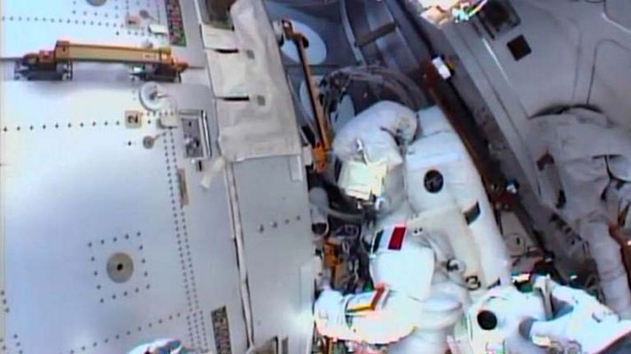 Informativo 24h - Suspenden el paseo espacial