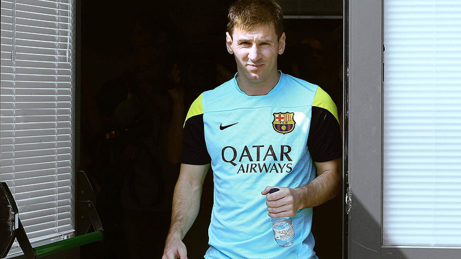 El jugador del Barcelona Leo Messi ha admitido que sus problemas con Hacienda están en manos de sus asesores y él es ajeno. Además, ha valorado positivamente la llegada de Neymar y no ha querido opinar sobre el conflicto entre Guardiola y Vilanova.