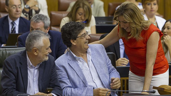 Telediario 1 - Susana Díaz, única candidata con avales suficientes para liderar el PSOE andaluz