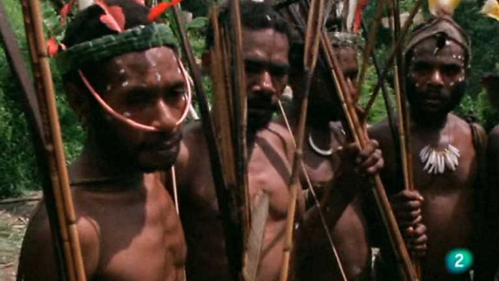 Otros pueblos - Papúes - Ver ahora
