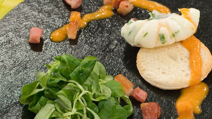 RTVE Cocina - Huevos escalfados con morcilla