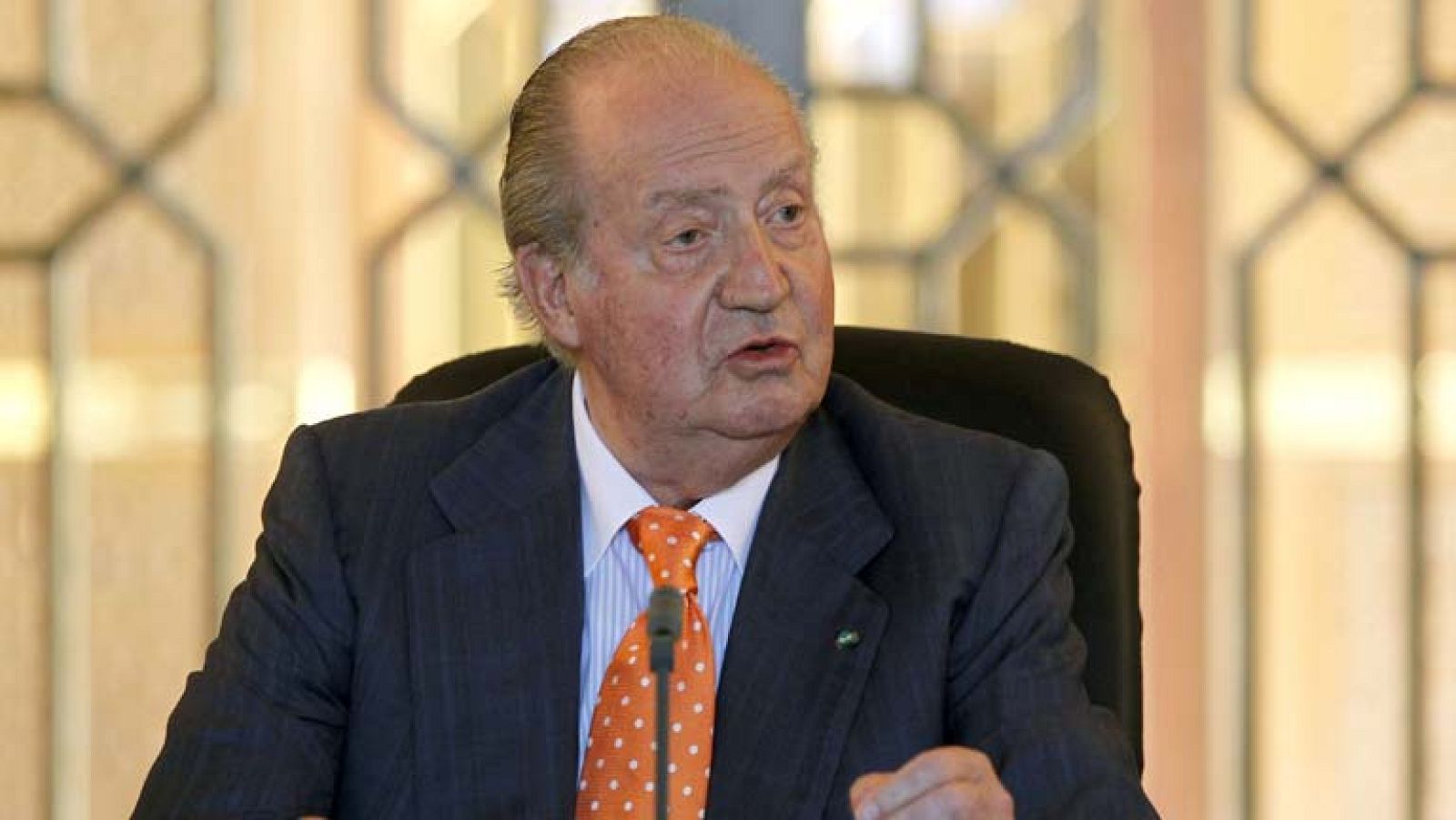 El rey Juan Carlos finaliza su viaje a Marruecos