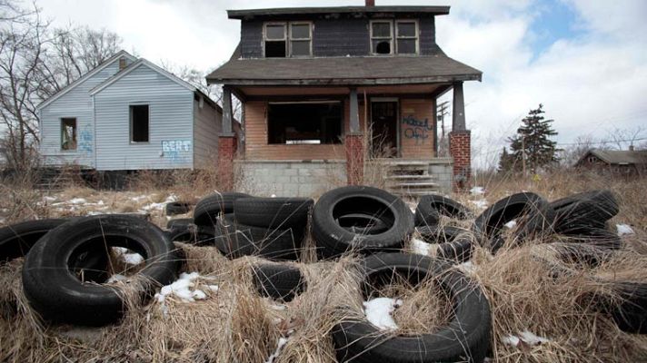 Telediario 1 - Detroit se declara en bancarrota con una deuda estimada de 18,5 billones de dólares